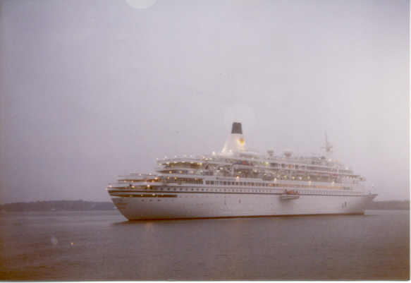Star Odyssey Cruise Ship
